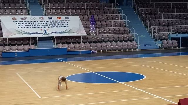 Спортивная аэробика дети 6,8 лет Лера Санина! смотреть онлайн