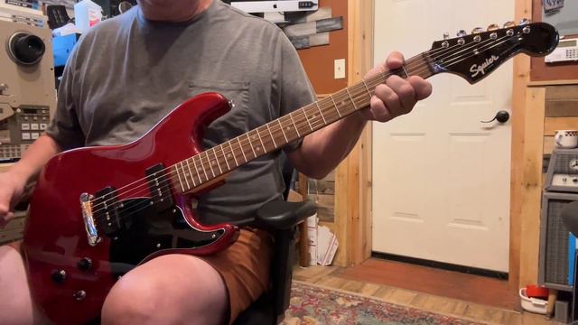 Squier Paranormal Stratosonic - Review, Demo, Take Apart смотреть онлайн