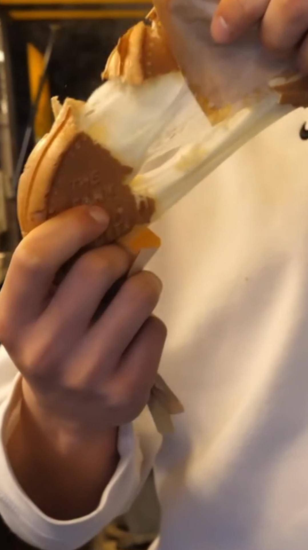 Традиционный сырный фастфуд #shorts #фастфуд #сыр смотреть онлайн