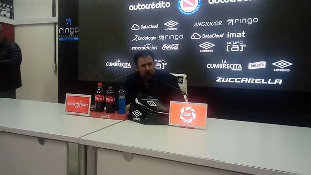 Diego Dabove: "El partido fue un empate pero con empuje ganamos” (Argentinos 1 - 0 Talleres) смотреть онлайн