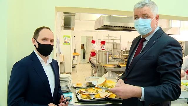 ДЕПУТАТ МОСОБЛДУМЫ ТАРАС ЕФИМОВ ПРОВЕРИЛ КАЧЕСТВО ШКОЛЬНОГО ПИТАНИЯ В РЕУТОВЕ 08.04.21 смотреть онлайн