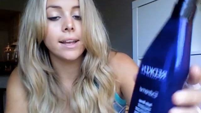 Surfer Girl Hair Tips смотреть онлайн