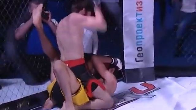 Турнир MMA по смешанным боевым искусствам в ДС "Надежда" смотреть онлайн