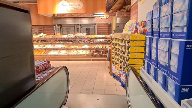 real. Гипермаркет. Германия смотреть онлайн