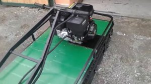 Буксировщик на двух гусеницах буран