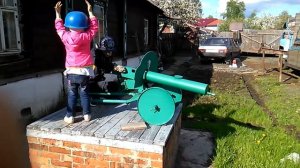 МАКСИМ Сделал детям пулемет максим Игрушка Пулемет Игрушка своими руками Дети рады