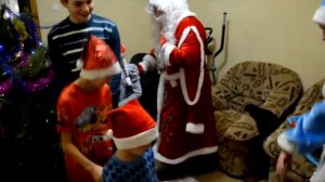 Новогодние поздравления Деда Мороза и Снегурочки