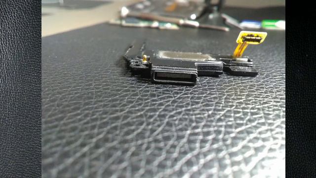 Tutorial sostituzione altoparlante Huawei Mate S ( procedura smontaggio) смотреть онлайн