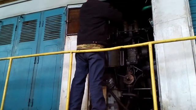 Заправка тепловоза ЧМЭ смотреть онлайн
