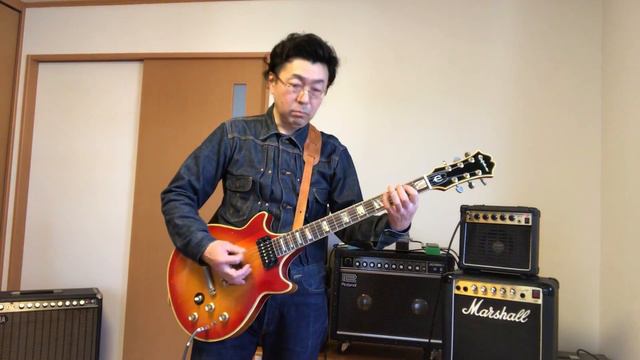 265 Epiphone Genesis＆Guyatone DA-10 Sound② смотреть онлайн