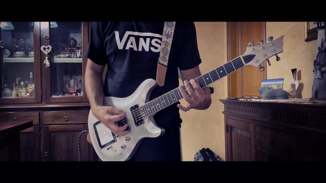 MUSE - WE ARE FU**ING F@CKED | GUITAR COVER смотреть онлайн