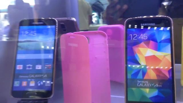 The Samsung Store Jamaica. With the Boss Galaxy S7 & S7 Edge смотреть онлайн