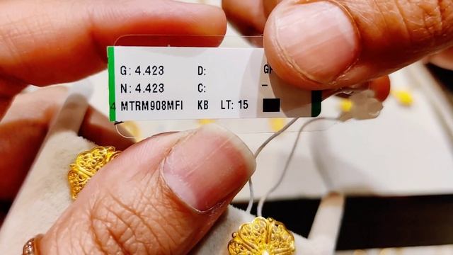 Tanishq earrings designs with price | Tanishq jewellery | gold drop earrings | Neha gold rush смотреть онлайн