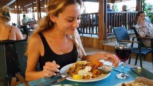 Пробуем устрицы в первый раз ? я думаю на этом закончим?? #устрицы #istridye