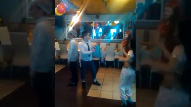 Выпускной:танец восточные сказки смотреть онлайн