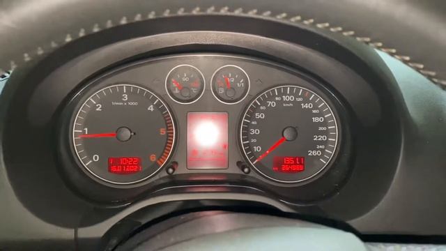 Audi A3 8P 2.0 TDI Cold Start 0C смотреть онлайн