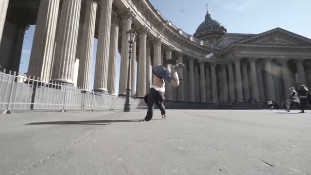 БРЕЙКДАНС ШКОЛА "FIRST MOVES" BBOY KAP смотреть онлайн