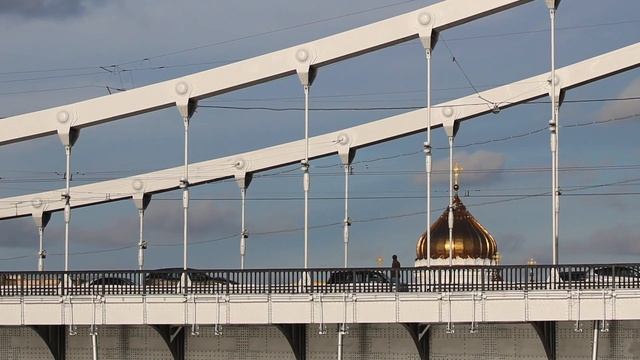 Видеообзор объектива Canon EF 70-200 mm f/4L IS USM смотреть онлайн