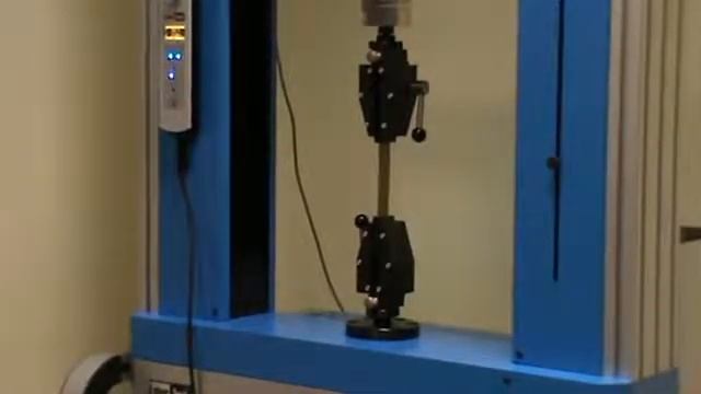 Универсальная испытательная машина (Labor Tech, Чехия). Растяжение без ПК смотреть онлайн
