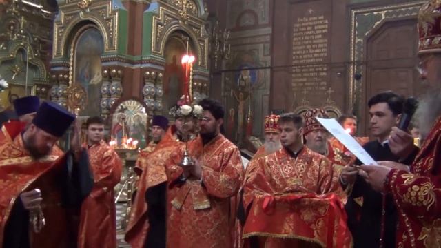 Награждение протоиерея Димитрия Кадура правом ношения наперсного креста с украшениями. Пасха 2021 г смотреть онлайн