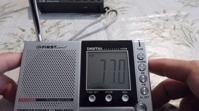 Тест чувствительности на FM радиоприемника First Austria FA-2305 смотреть онлайн