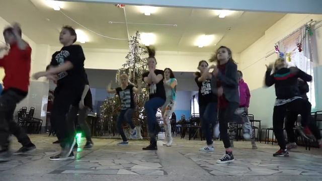 Мастеркласс по Хипхопу - Зимний Танцевальный Лагерь WDC Киров 2016 - TOP JAM | Танцевальная студия смотреть онлайн