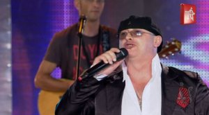 Сергей НОЯБРЬСКИЙ - ЗАГУЛЯЛА ЖЕНЩИНА