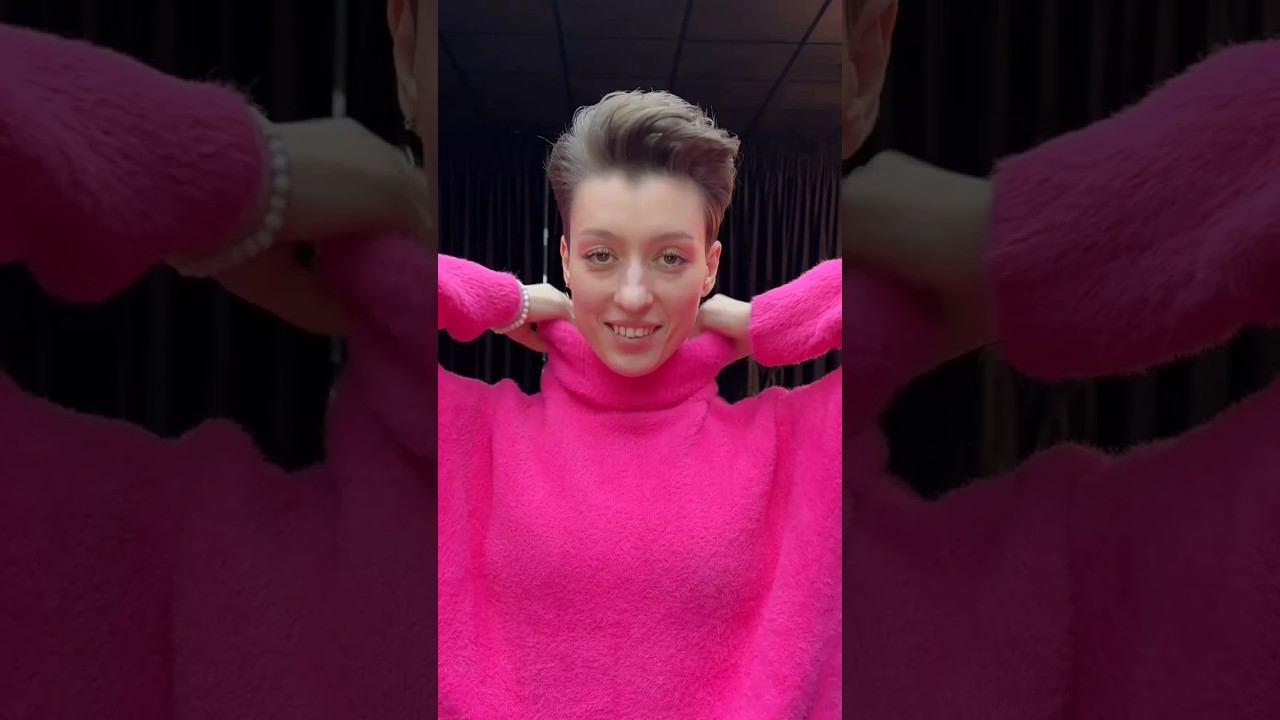 Пикси с укладкой вверх 2024/Pixie with styling up 2024 смотреть онлайн