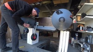 Установка транцевых колёс на лодку НДНД.