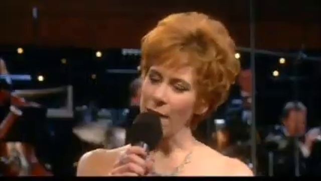 Swinging Christmas - John Wilson & his orchestra. смотреть онлайн