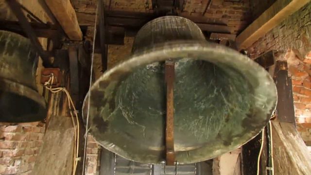 BIKAL (H) - A katolikus templom harangjai / Glocken der katolischen Kirche смотреть онлайн