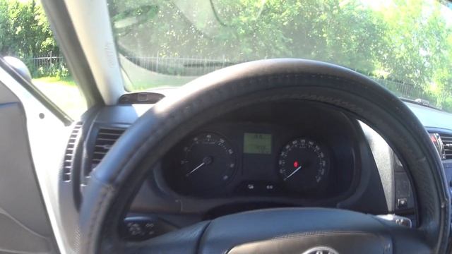 Обзор ТестДрайв Skoda Fabia - наверное лучшая малолитражка для города ????!!!!! смотреть онлайн