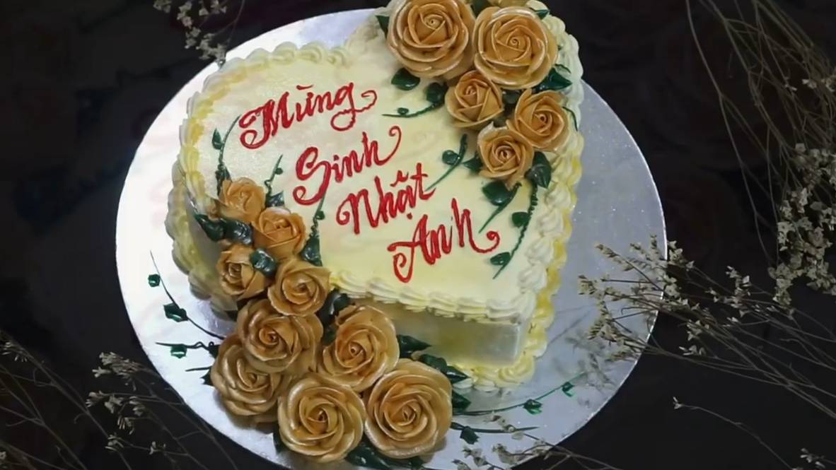 Украшение торта кремом. Торт "Сердце". Вьетнам. Торты из разных стран мира смотреть онлайн