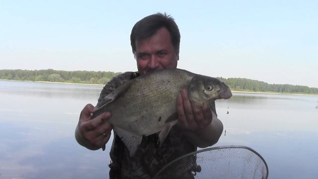 Рыбалка на Истринском водохранилище. Пятница. Большой лещ.