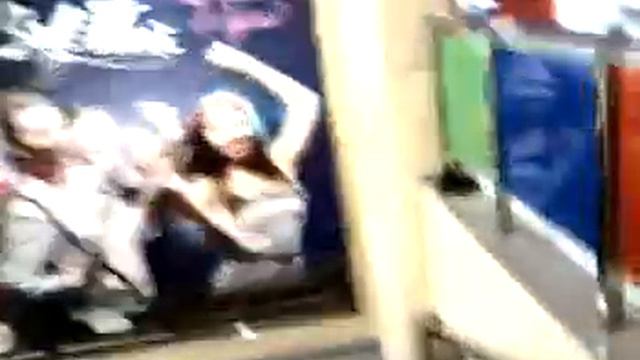 Видео - Барнаул, пр-т Ленина, 124, ТЦ Империя смотреть онлайн