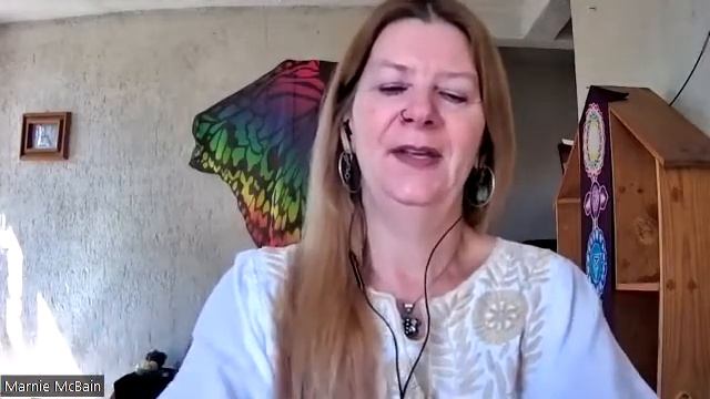 Weekly Oracle Card Reading - October 10, 2022 смотреть онлайн