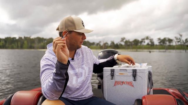 How to Catch Barramundi on Soft Plastics || Bait Junkie 6.2" Minnow смотреть онлайн