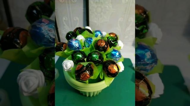 Просто и быстро. Букет из конфет. Сладкий подарок своими руками. смотреть онлайн