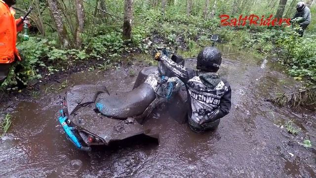 Can Am Outlander XMR 1000 vs Renegade XMR 1000.. BRP которые не смогли! 2 :) смотреть онлайн
