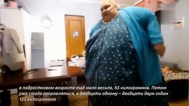 300 килограммовая жительница Калининграда не выходит из дома, боясь сломать лестницу смотреть онлайн