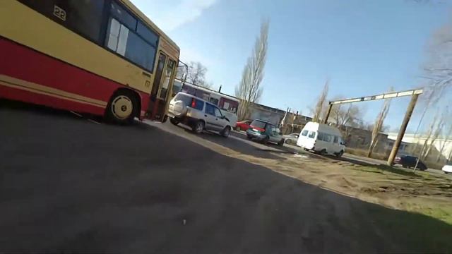 Едем на работу смотреть онлайн