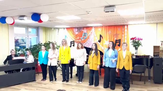 Сводный хоровой ансамбль ДШИ (г. Удачный (Якутия) - "Музыка, звучи!" (автор Дмитрий Соболев) смотреть онлайн