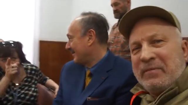 28.3.2019. РулЪ: если власть поменяется, я на белом русском танке вернусь в Киев. смотреть онлайн