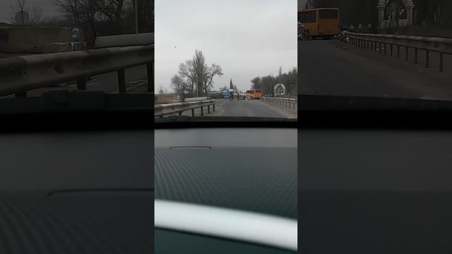 Блок-пост на въезде в Крым г. Армянск. смотреть онлайн