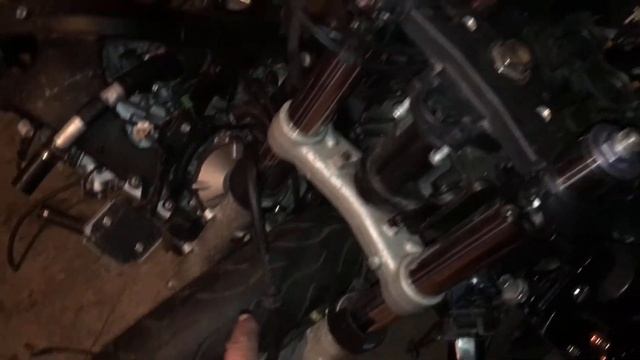 2008 Honda CBR600RR UPDATE Replacing throttle cables смотреть онлайн