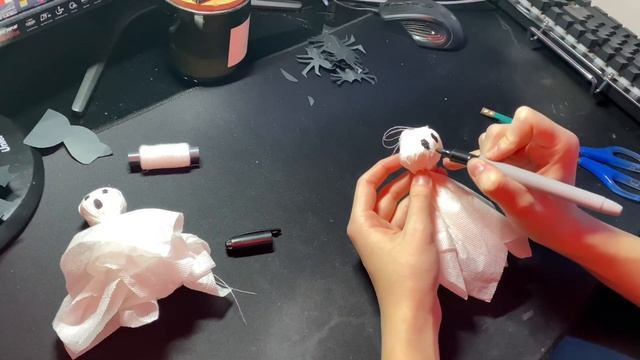 УКРАШАЮ КОМНАТУ К ХЭЛЛОУИНУ / Декор из PINTEREST своими руками на HALLOWEEN смотреть онлайн