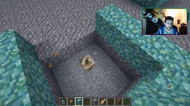 NEW UNDERWATER BEACONS! Minecraft 1.13 Snapshot 18W15A - Conduit Beacon, Heart Of The Sea & Dolphin