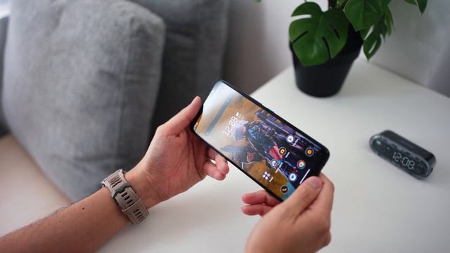 ROG Phone 7: Same Price, EVEN MORE POWER! ? смотреть онлайн