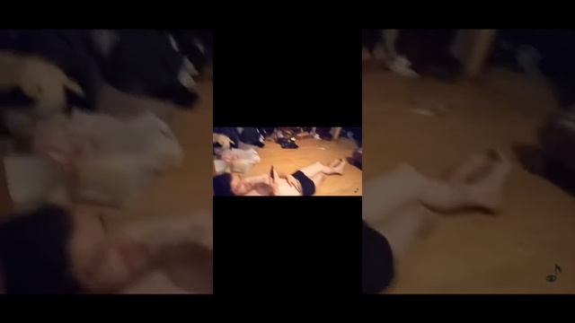 Брат Ромы мразь, потому что он участвует в клевете. и защищает Мамку смотреть онлайн