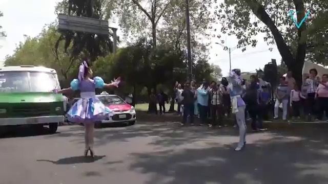 Un show de ballet en plena calle смотреть онлайн